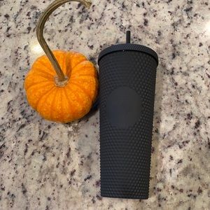 Starbucks black matte tumbler 24 oz